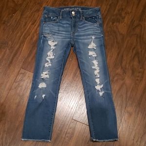 American Eagle Super Stretch Distressed Crop 10